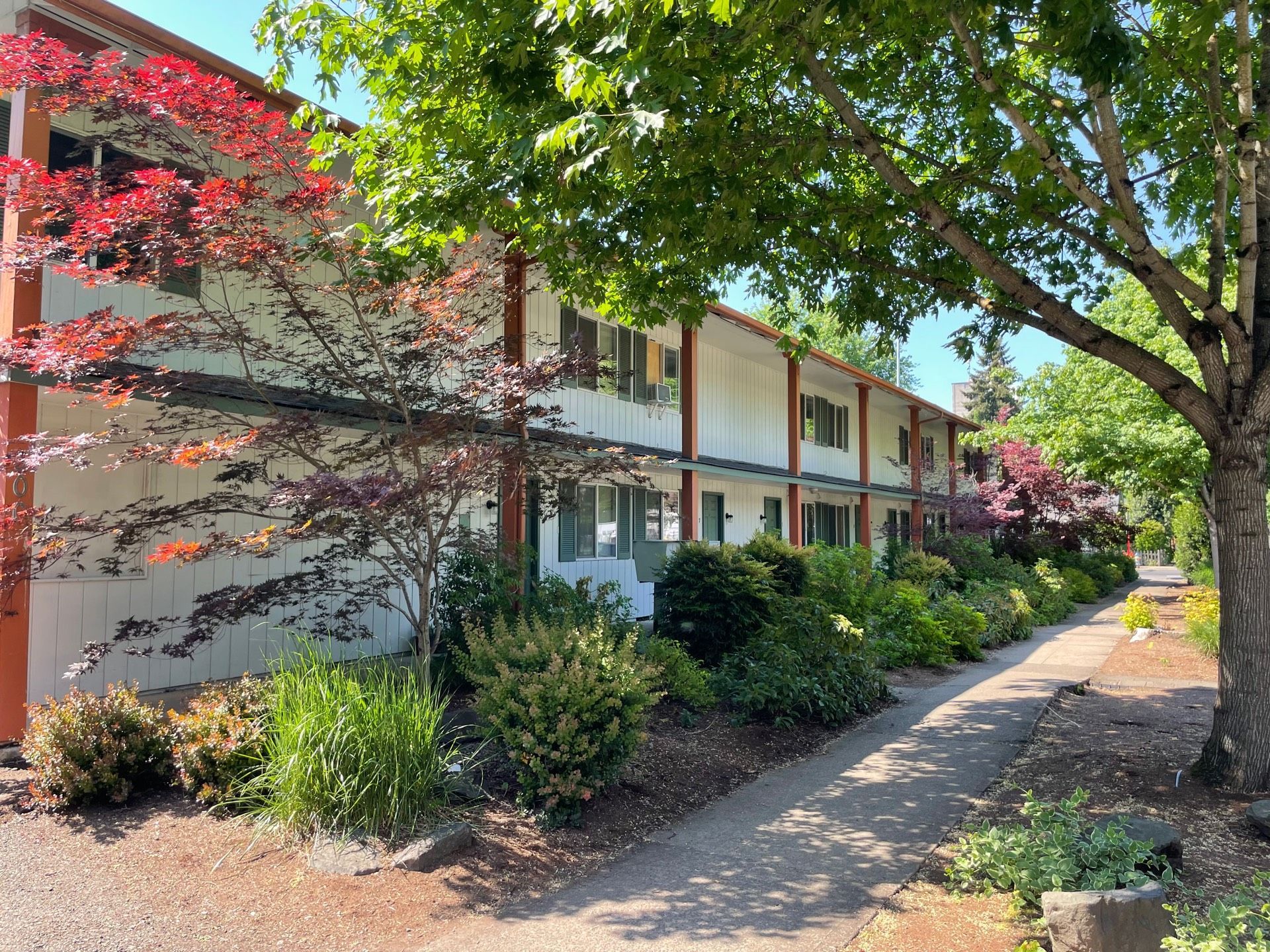 2 Bedroom / 1 Bath - Pet Friendly & in the Whitaker Neighborhood