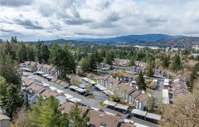 2 beds, 1 bath, 915 sqft, $1,625, Unit 412