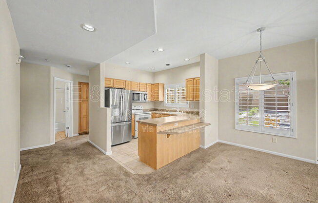 2 beds, 2 baths, 1,299 sqft, $1,895, Unit Unit 1186