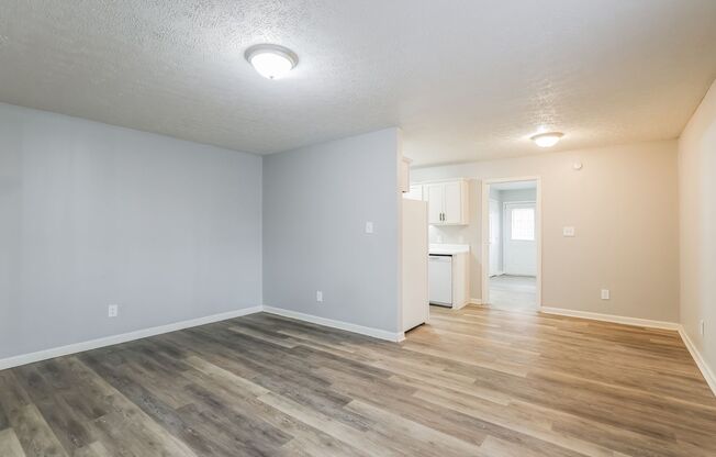 1 bed, 1 bath, 560 sqft, $795, Unit G48