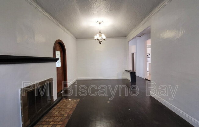 3666 SW 13 TERRACE