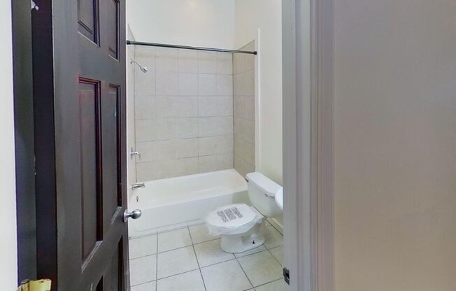 2 beds, 2 baths, 1,000 sqft, $1,799, Unit 22-2