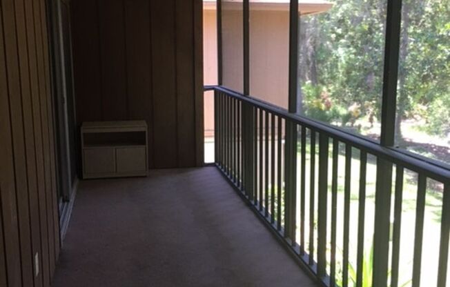 MUST ACT NOW... 2/2 in Deltona - Available For Move-In