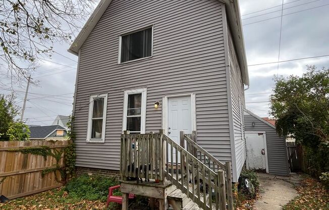 2636-38 N Booth Street
