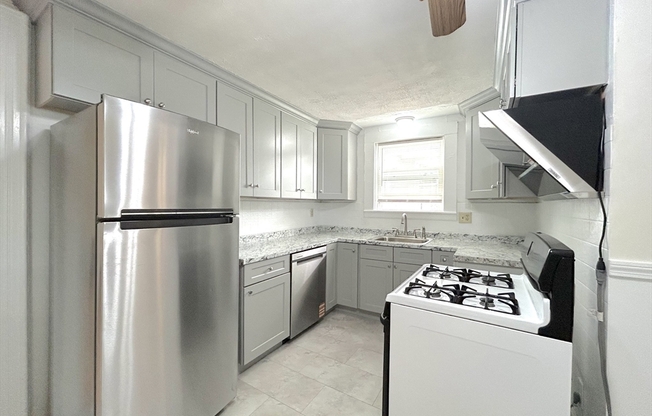 107 LINCOLN AVE