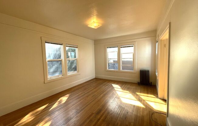 ~1 Block from CAL~ Large Two Bedroom with Hardwood Floors *Great Location in North Berkeley*