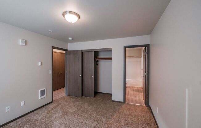 2 beds, 2 baths, $1,495, Unit 3558-201