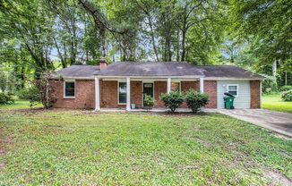 3 bdrm, 2 bath in Stonecrest!