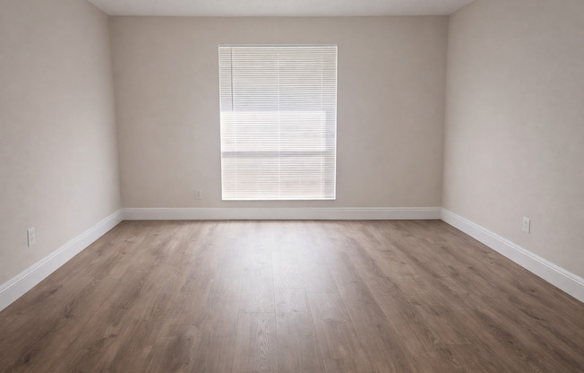 3 beds, 2 baths, 950 sqft, $2,550, Unit 205