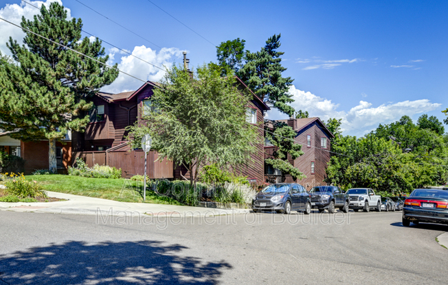 1031 PORTLAND PL