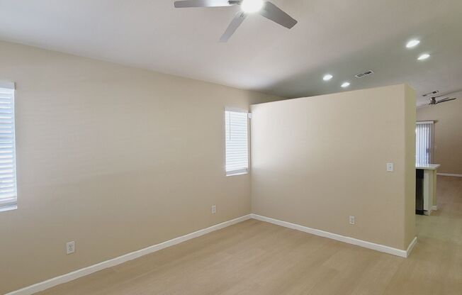 9013 Crooked Shell Ave - 3 Bed 2 Bath 1305 SQFT