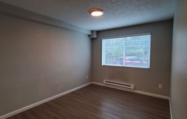 3 beds, 2 baths, 643 sqft, $2,450, Unit A103