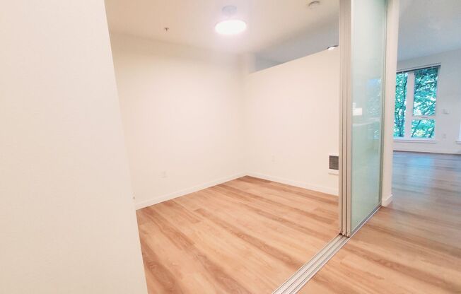 1 bed, 1 bath, 550 sqft, $2,295, Unit 403