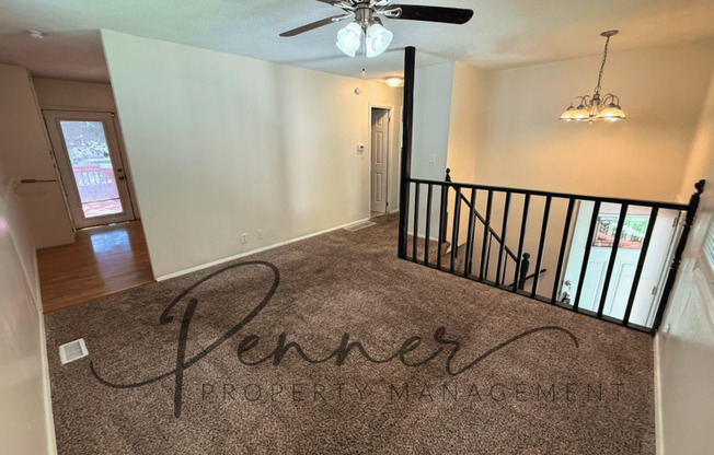 1421 N OSAGE TRL