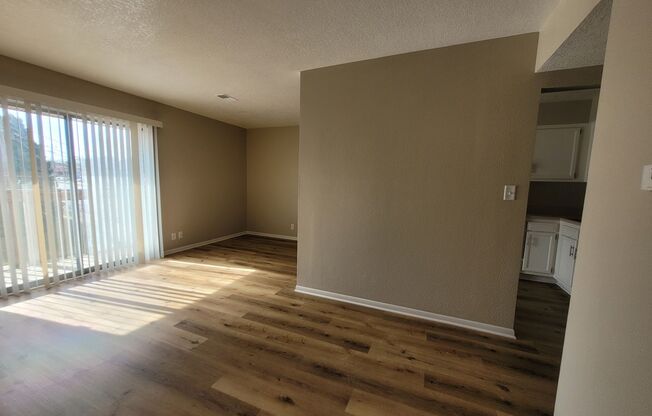 1 bed, 1 bath, $749, Unit 815-11