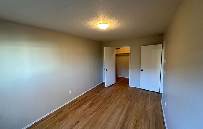 2 beds, 1 bath, 800 sqft, $1,575, Unit 02