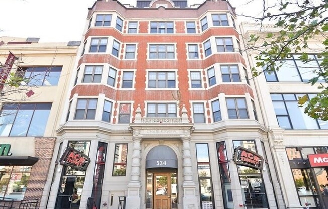534 Commonwealth Ave