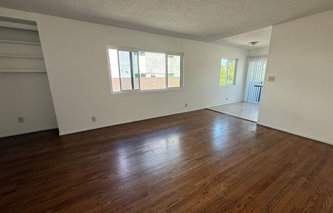 11761 Culver Blvd.