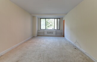 Studio, 1 bath, $1,495