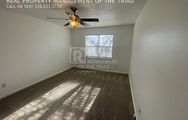 4312 C EDITH LN