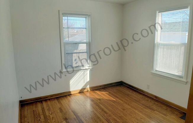 3 beds, 1 bath, $1,850