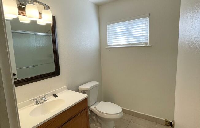 3 beds, 2 baths, $3,200