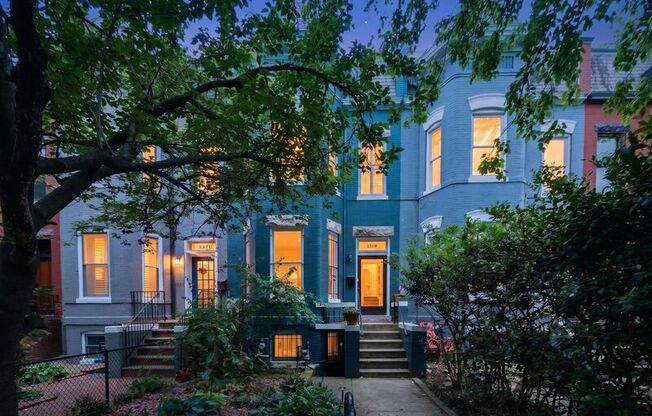 1319 MASSACHUSETTS AVE SE