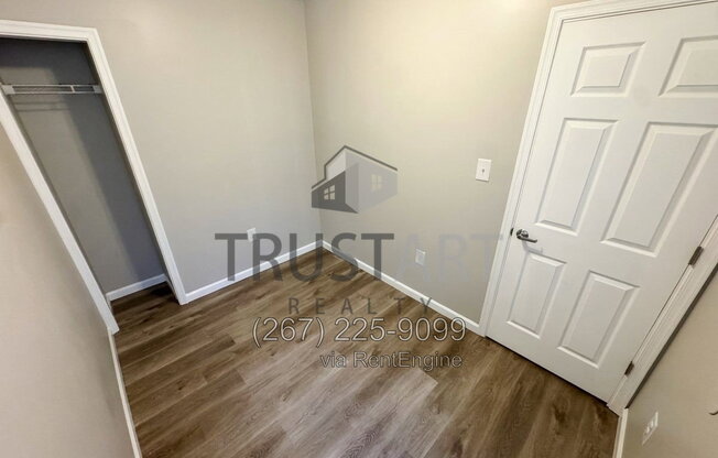 3 beds, 1 bath, 895 sqft, $1,350