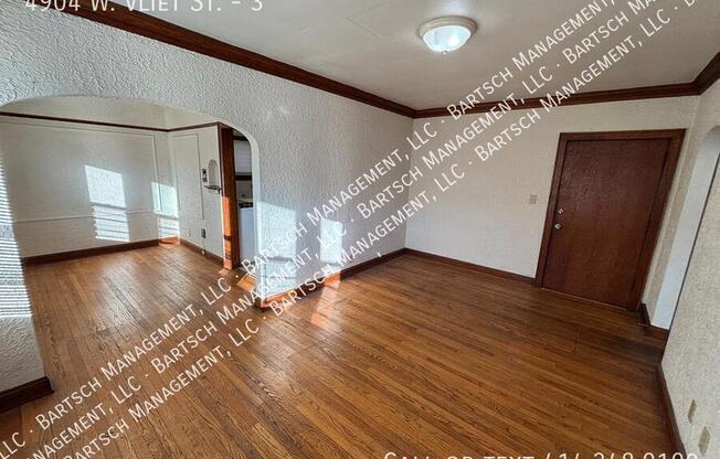 4904 W VLIET ST