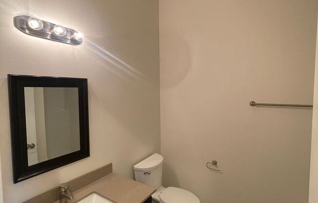 Studio, 1 bath, 340 sqft, $1,095, Unit 1306*