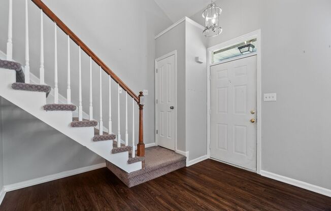 2 beds, 2 baths, $1,995