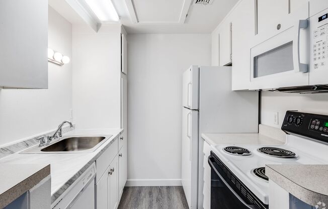1 bed, 1 bath, 678 sqft, $1,495, Unit D-202