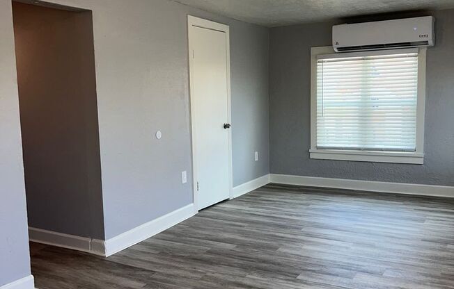 1 bed, 1 bath, 480 sqft, $1,175, Unit 201 Unit #2