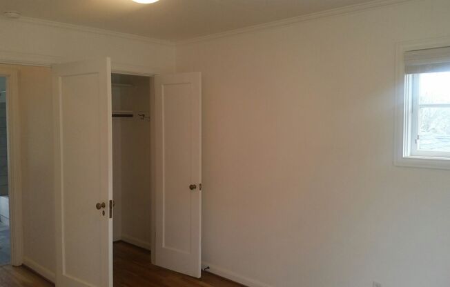 1 bed, 1 bath, 686 sqft, $1,500, Unit 27
