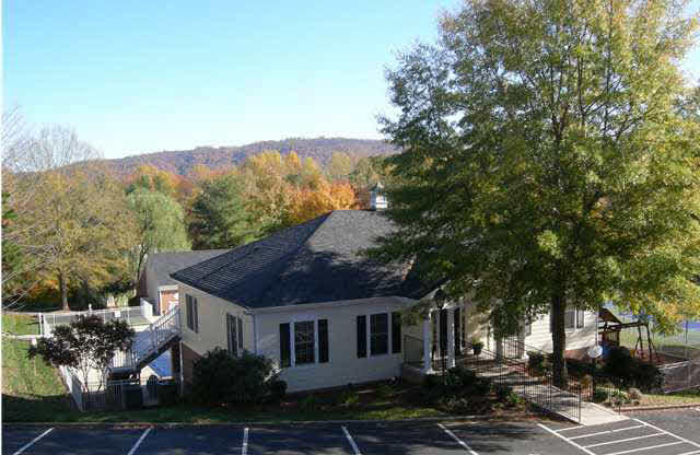 Three Bedroom Condo Available at the Villas of Southern Ridge!