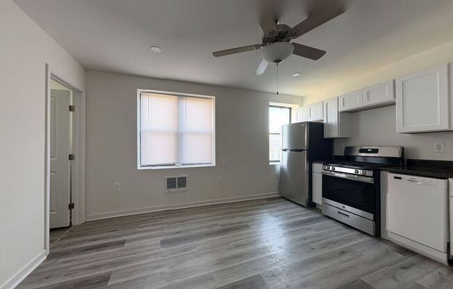 Studio, 1 bath, 252 sqft, $935, Unit 405
