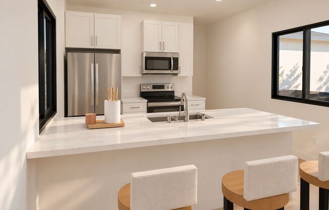 Brand New 4 Bed / 2 Bath Near SDSU with Shared Pool, Balcony and Chef’s Kitchen