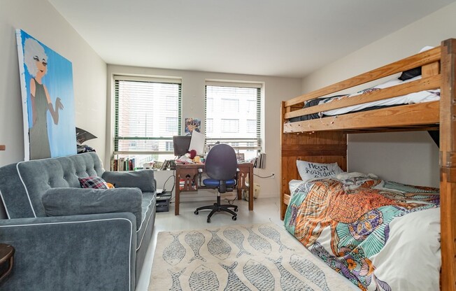 2 beds, 2 baths, 1,350 sqft, $7,000, Unit 701