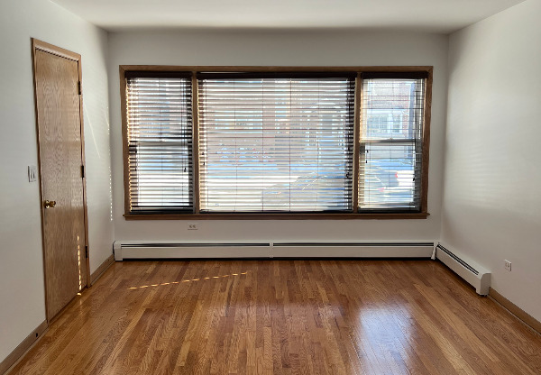 4936 N MARMORA