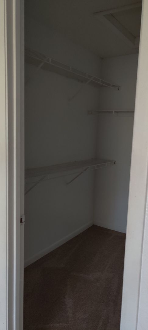 Lexington Place - 0734