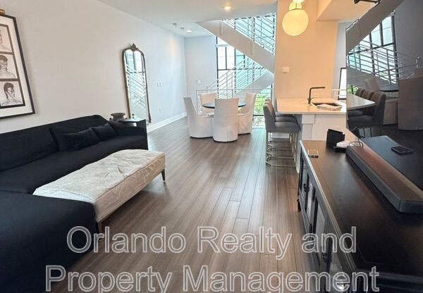 356 S Osceola Ave # 19
