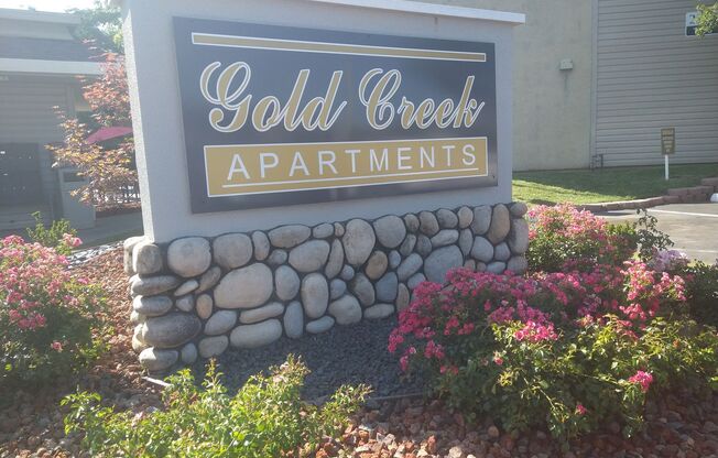 Gold Creek Apartments