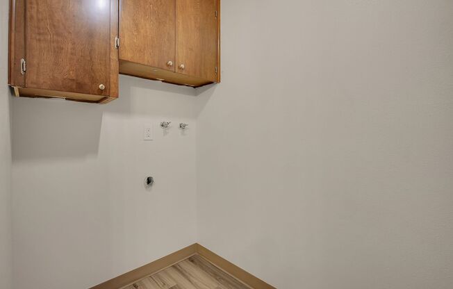 2 beds, 1.5 baths, 1,050 sqft, $2,049, Unit 214-786D