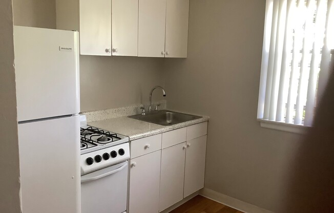 1 bed, 1 bath, 481 sqft, $2,095, Unit 36
