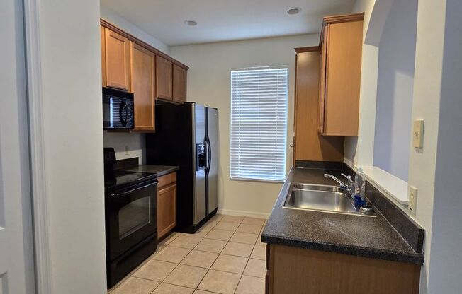 2 beds, 2.5 baths, $2,400