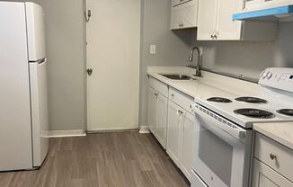 3 beds, 1 bath, $1,795