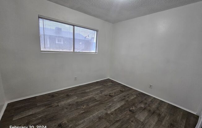 2 beds, 1 bath, 700 sqft, $1,095, Unit 1