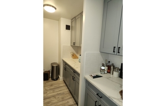 1 bed, 1 bath, $4,950, Unit 23D