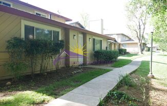 2 Bed 1 Bath Fourplex Unit on the First Floor