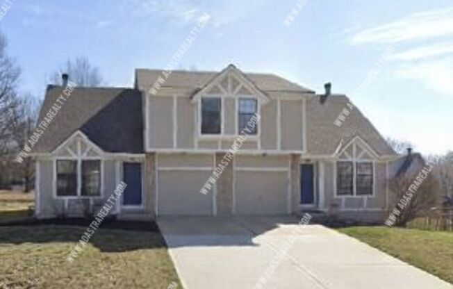 Spacious Duplex in Blue Valley-Available in APRIL!!